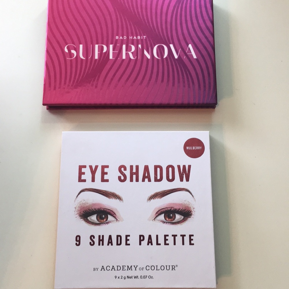 Light used Supernova  and Academy mulberry palette